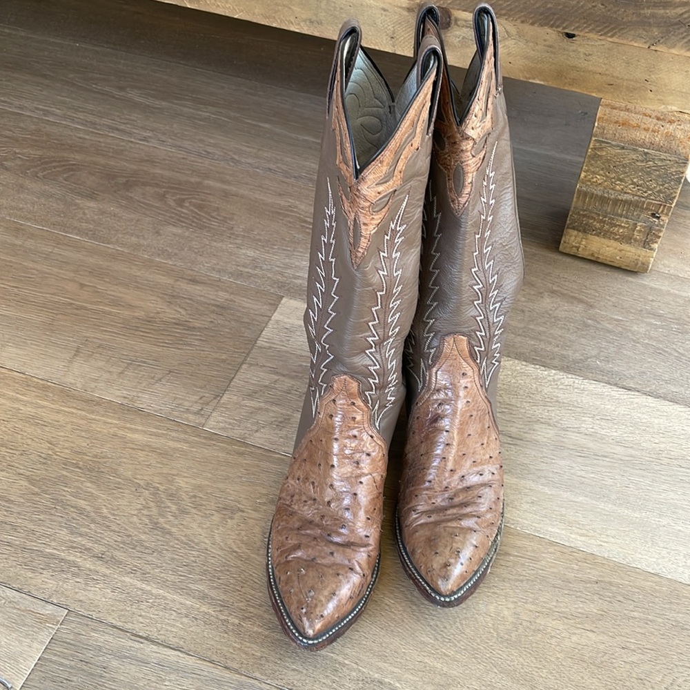 Ostrich skin boots. Size 37